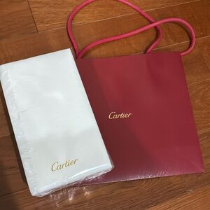 Cartier Fine Dining Napkins 36pcs w shopping bag